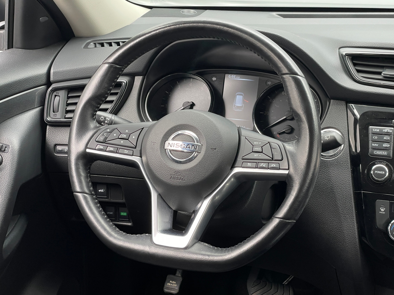 Thumbnail: 2017 Nissan Rogue - 5