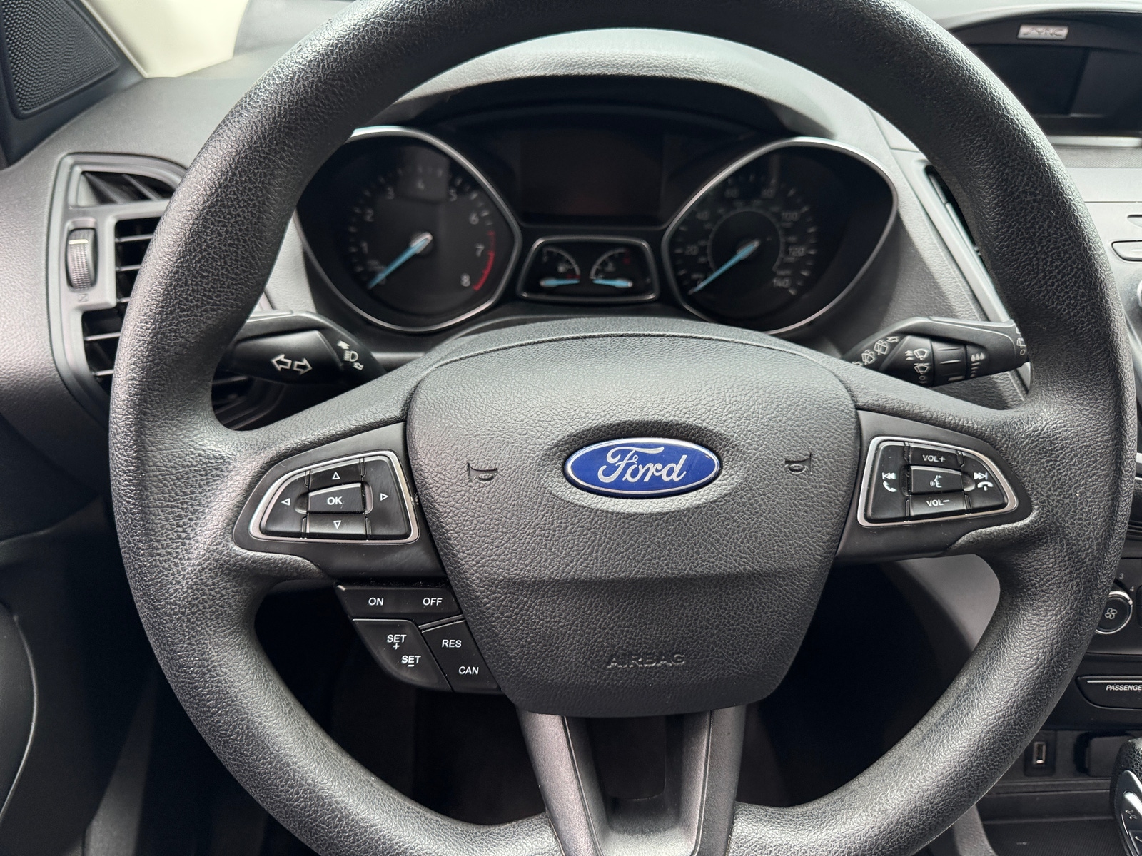 Thumbnail: 2017 Ford Escape - 5