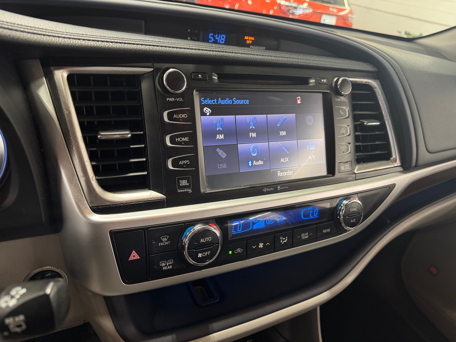 Thumbnail: 2015 Toyota Highlander - 3