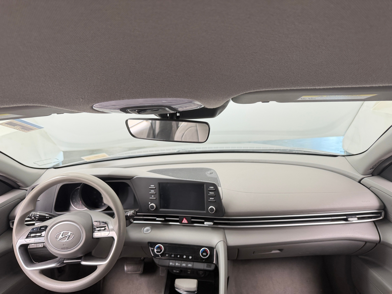 Thumbnail: 2021 Hyundai Elantra - 3