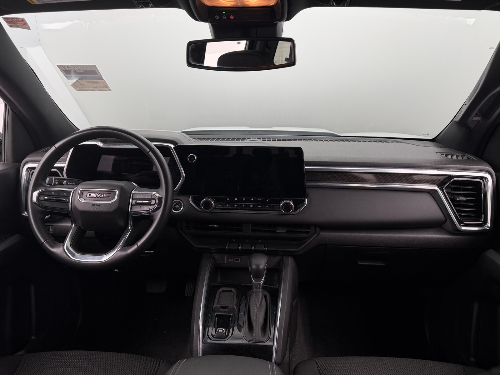 Thumbnail: 2023 GMC Canyon - 3