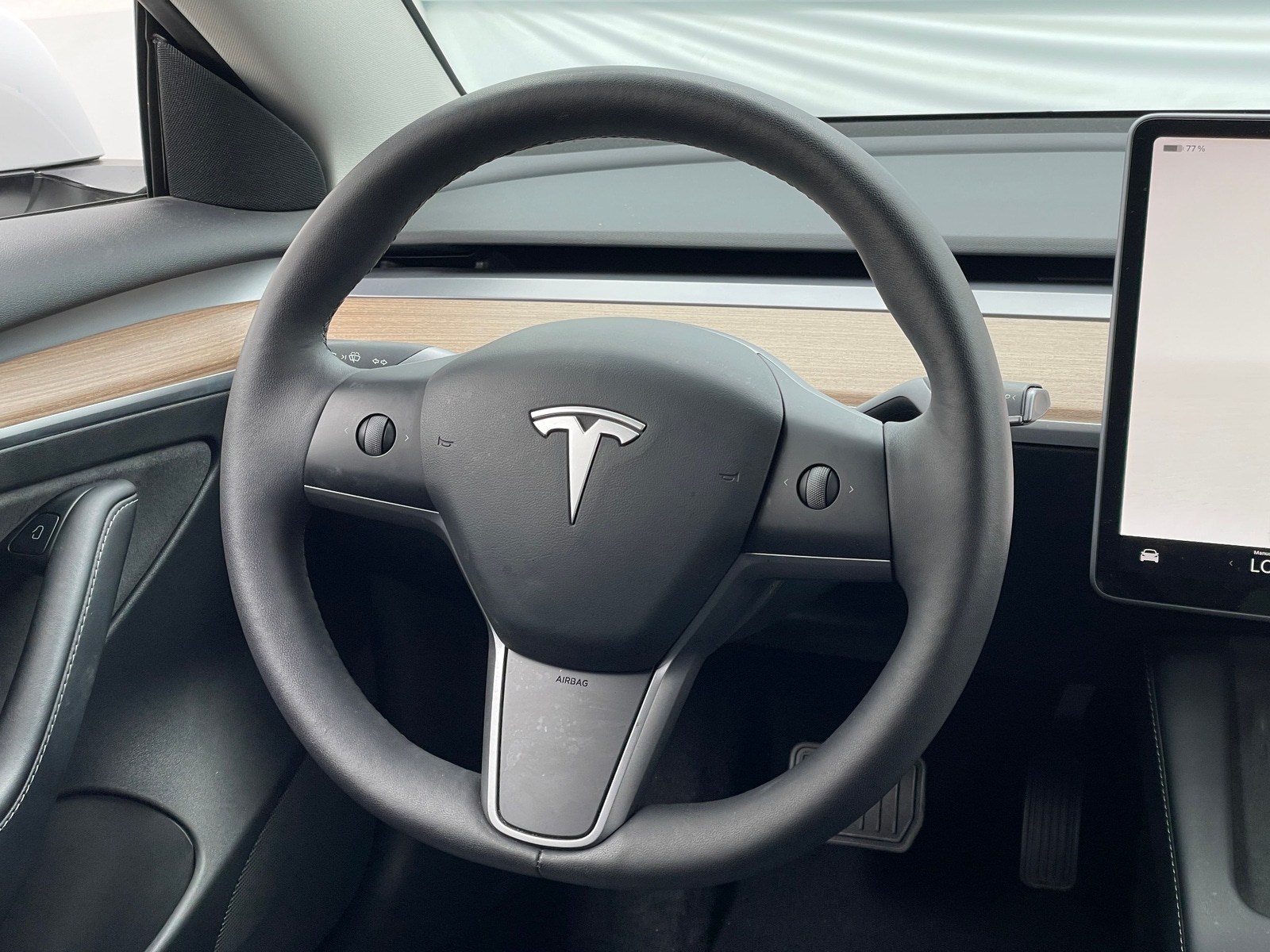 Thumbnail: 2022 Tesla Model 3 - 4