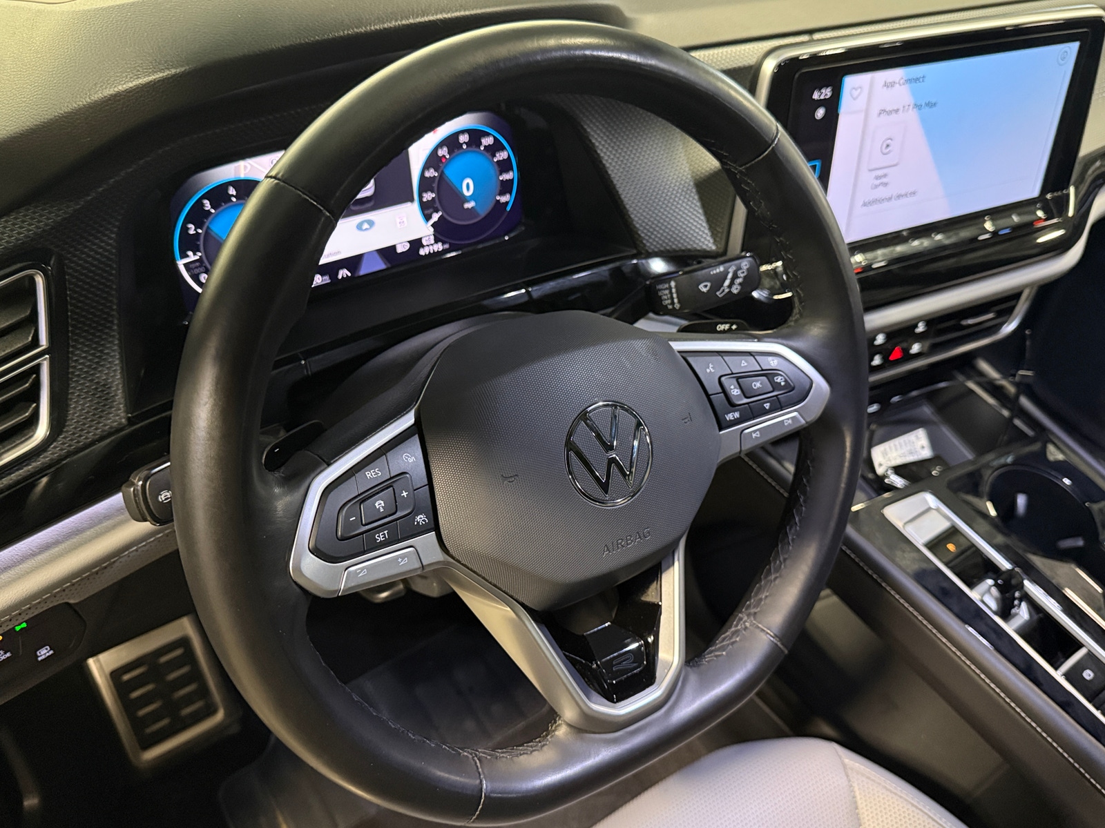 Thumbnail: 2024 Volkswagen Atlas - 4