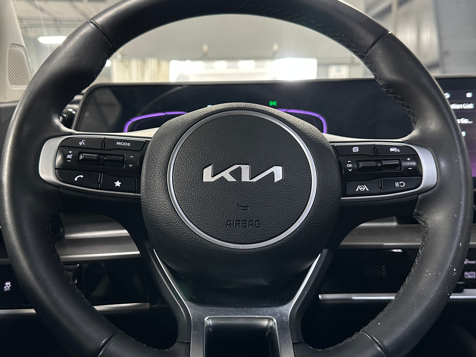 Thumbnail: 2025 Kia Sportage - 4