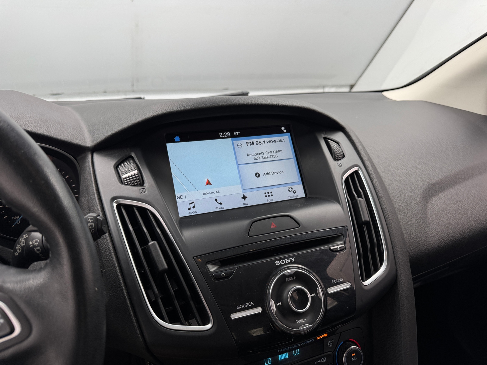Thumbnail: 2016 Ford Focus - 3