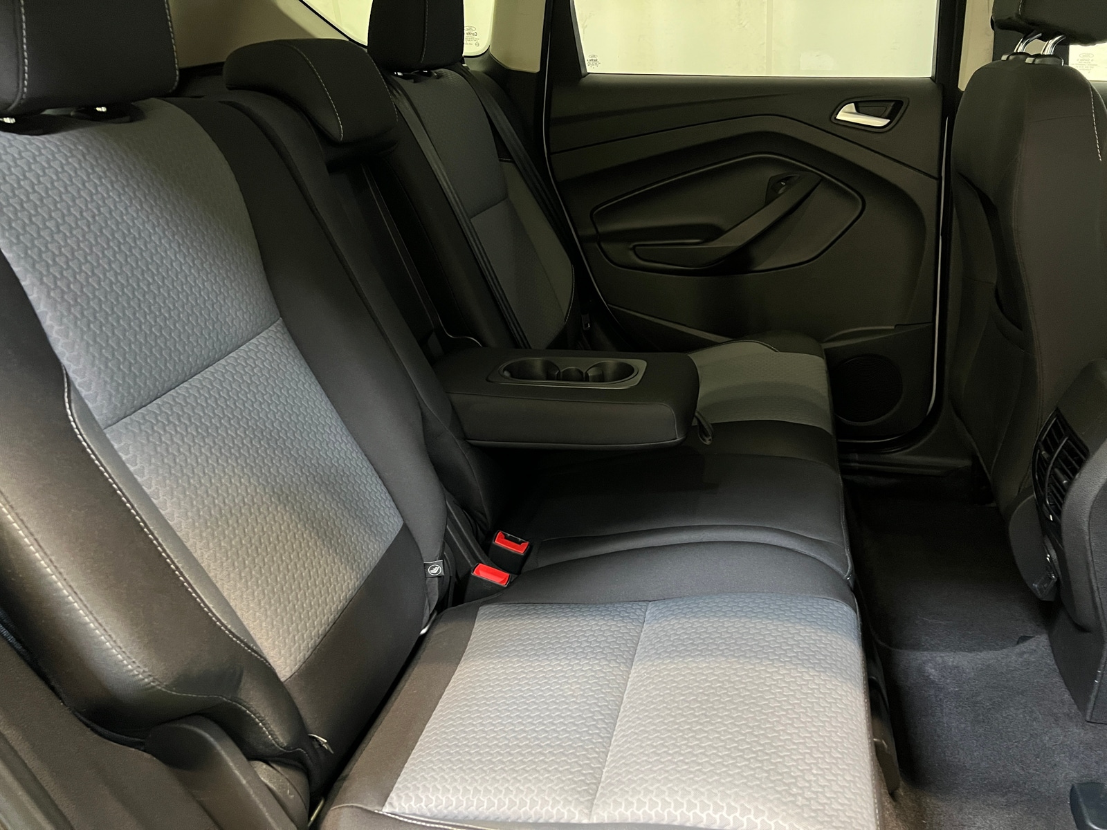 Thumbnail: 2017 Ford Escape - 6
