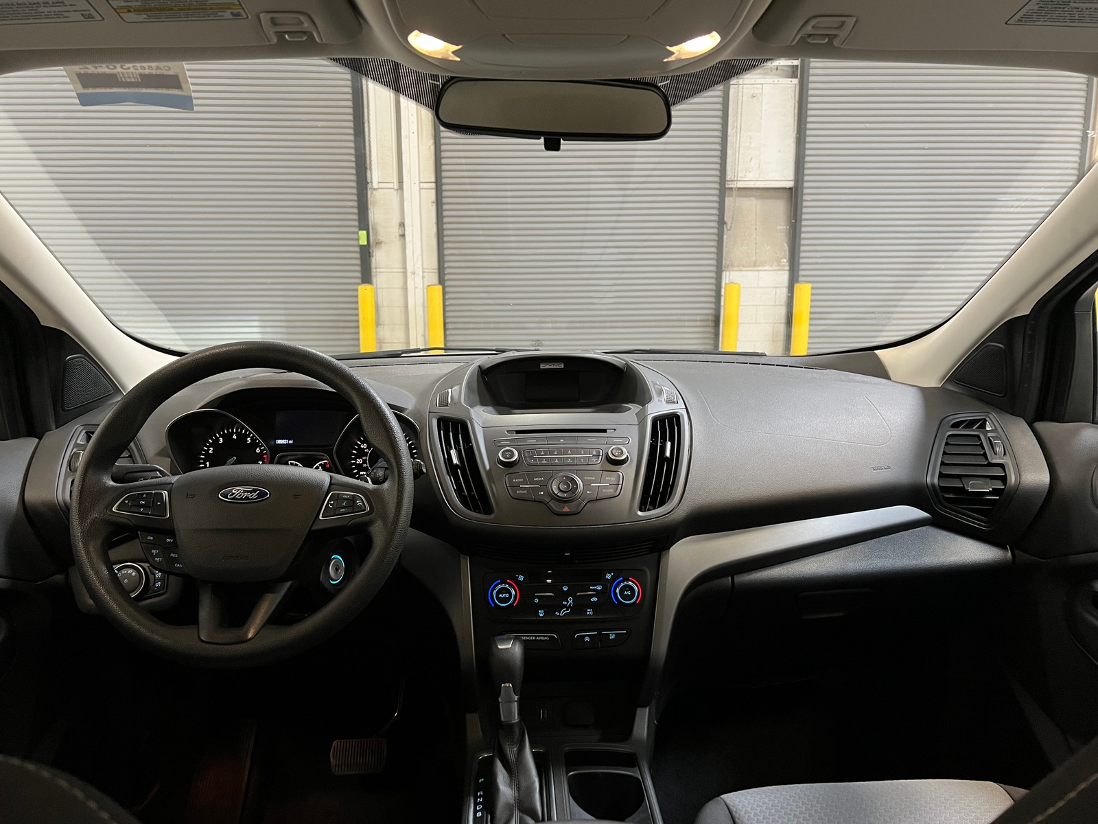 Thumbnail: 2017 Ford Escape - 3