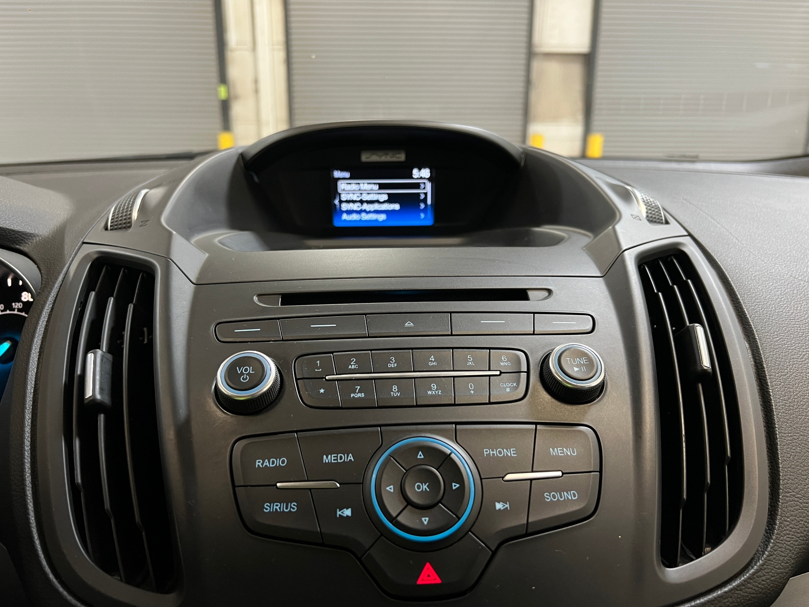 Thumbnail: 2017 Ford Escape - 4