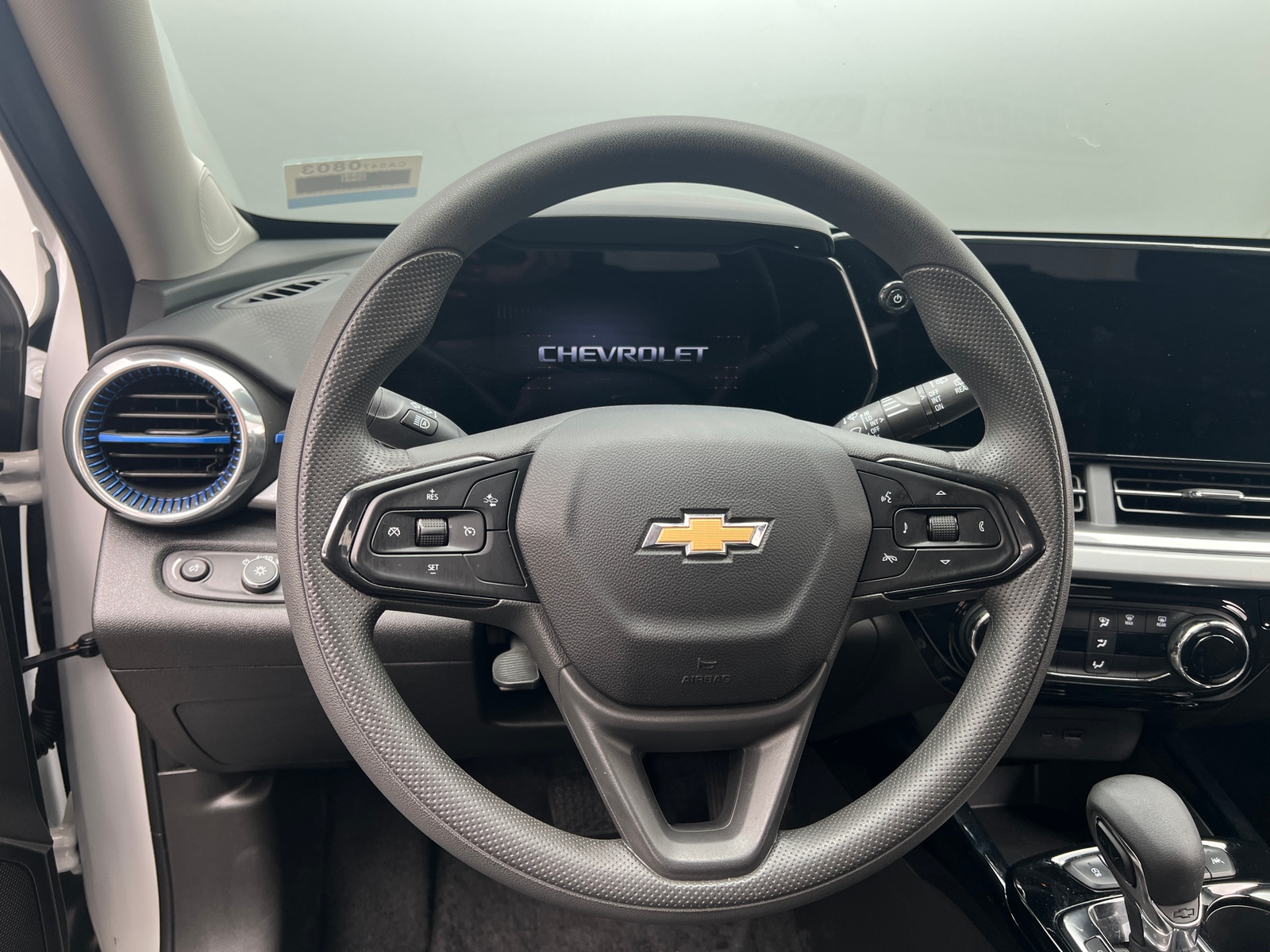Thumbnail: 2025 Chevrolet Trax - 5