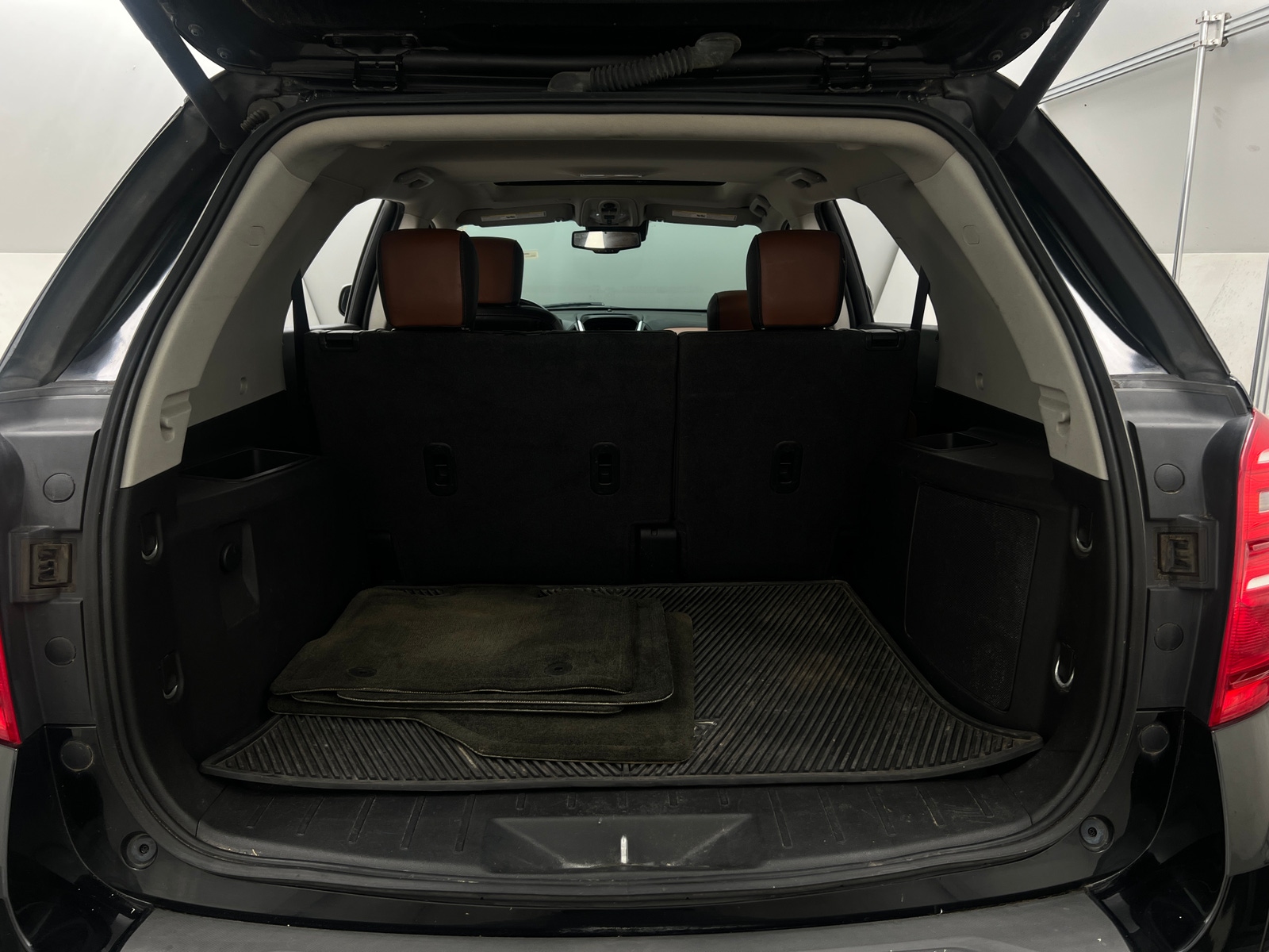 Thumbnail: 2017 Chevrolet Equinox - 6