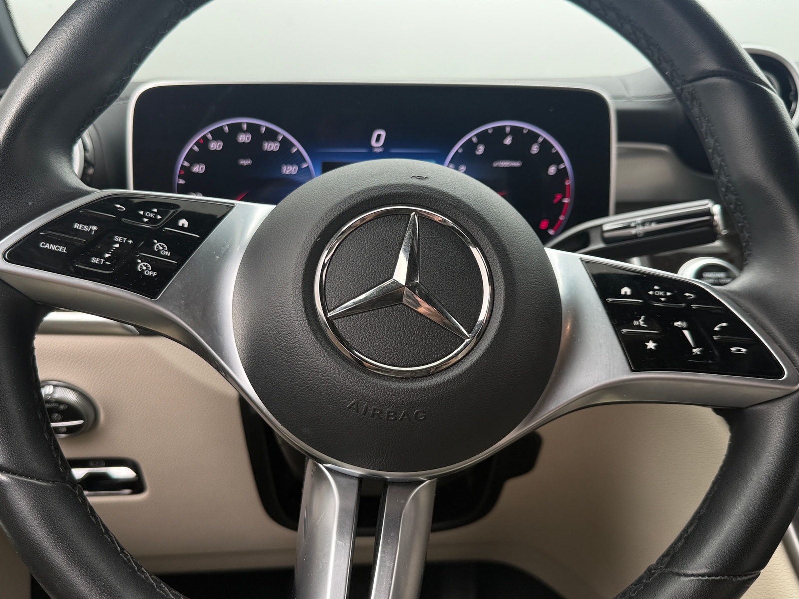 Thumbnail: 2024 Mercedes-Benz GLC - 4