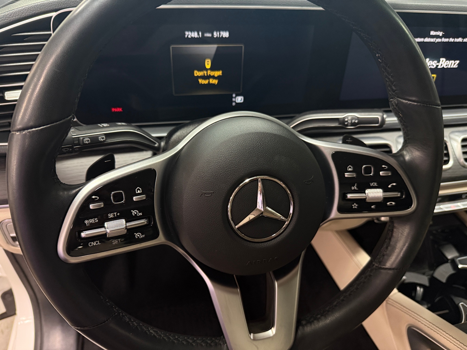 Thumbnail: 2021 Mercedes-Benz GLE - 4