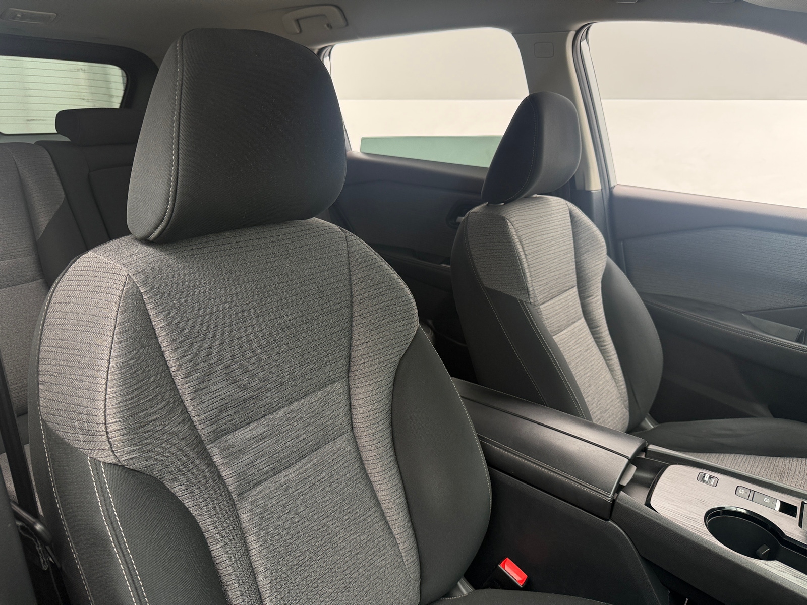 Thumbnail: 2021 Nissan Rogue - 2