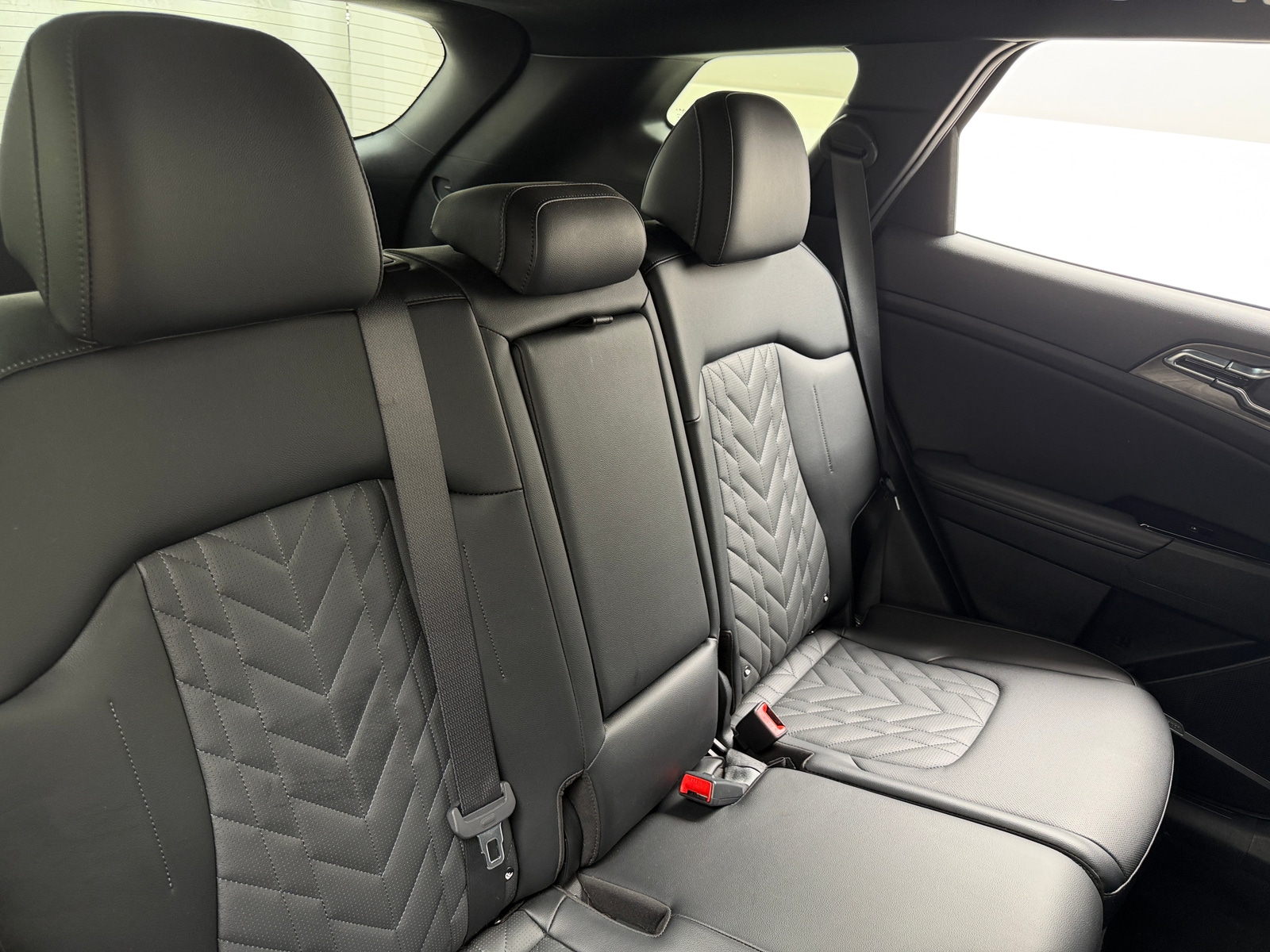 Thumbnail: 2023 Kia Sportage - 5