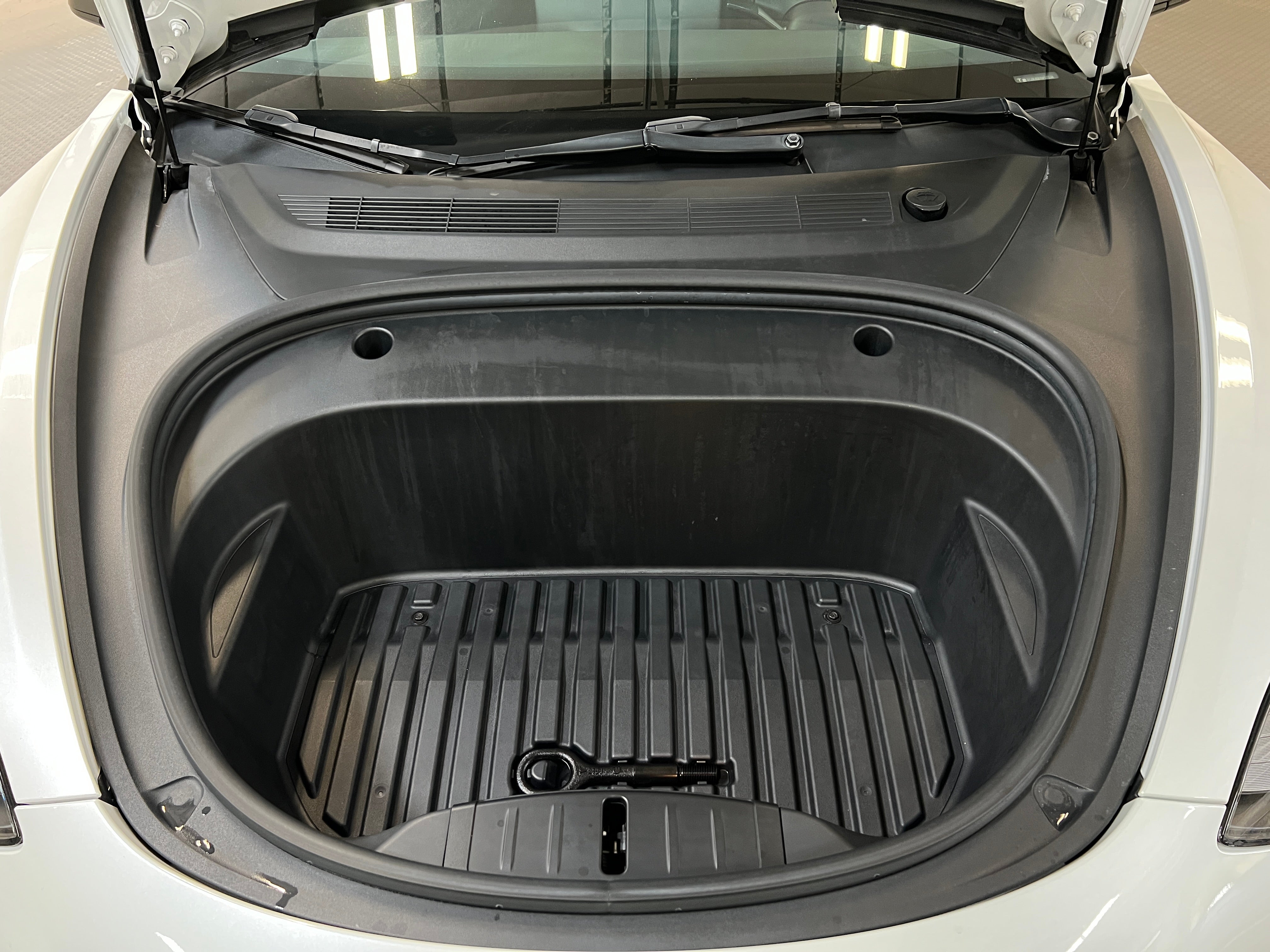Used 2022 Tesla Model 3 Long Range with VIN 5YJ3E1EB7NF177538 for sale in Oak Creek, WI