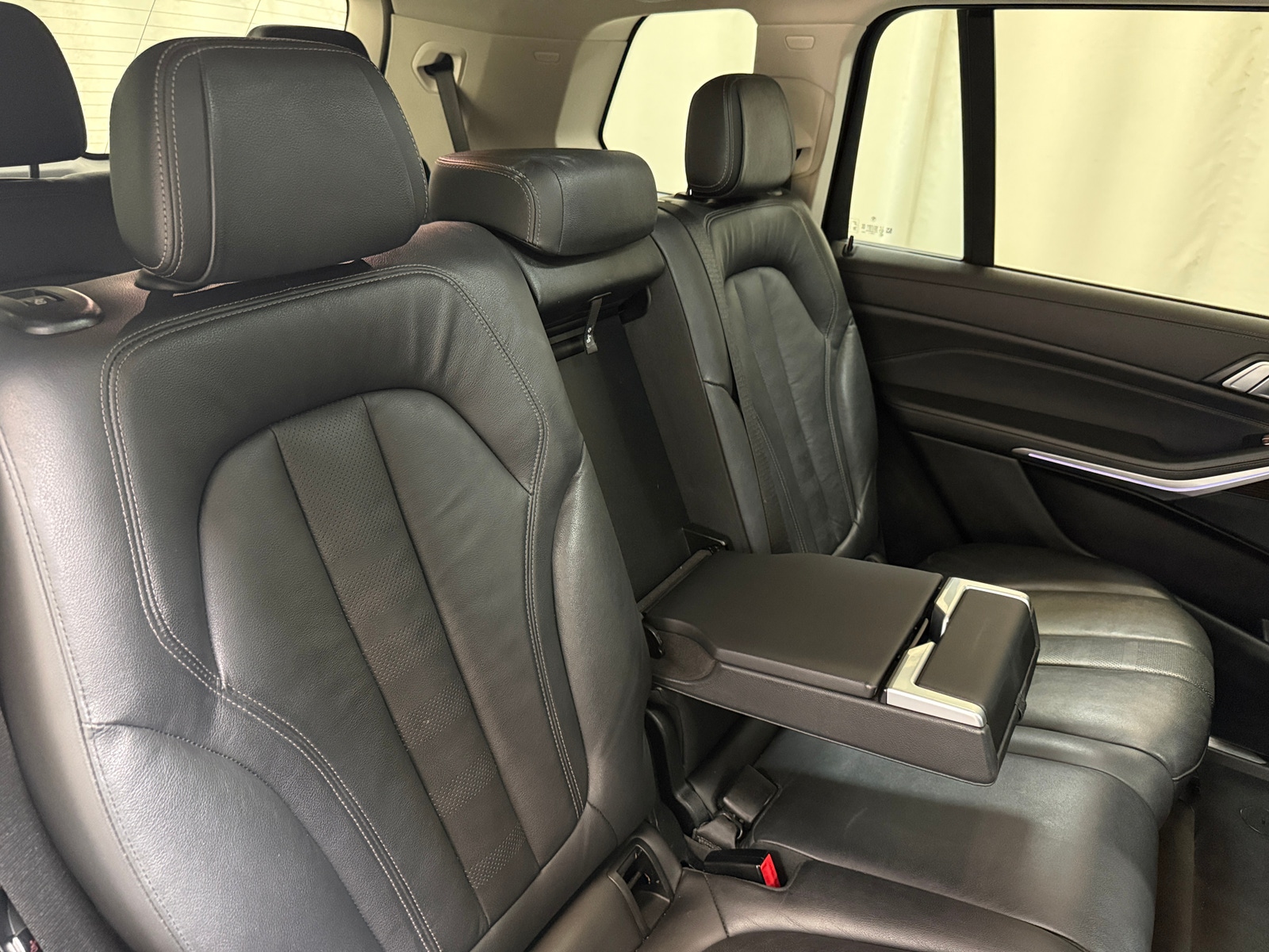 Thumbnail: 2021 BMW X7 - 5