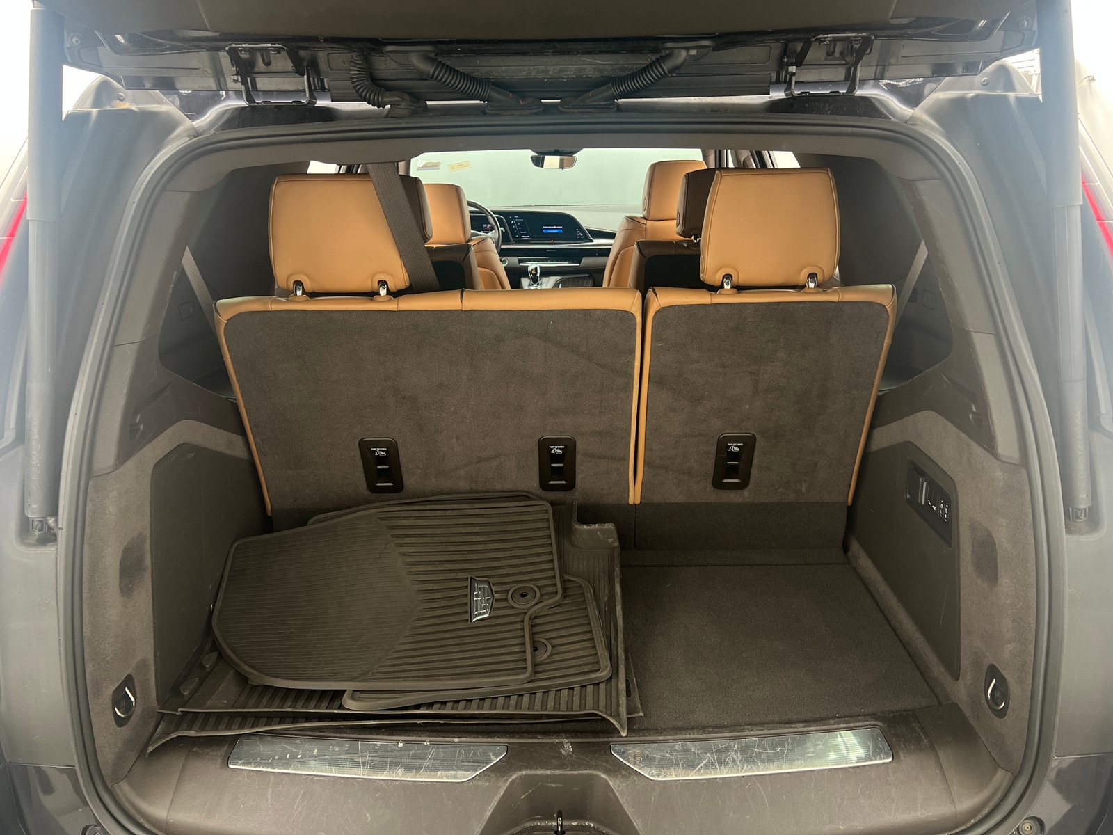 Thumbnail: 2021 Cadillac Escalade - 6