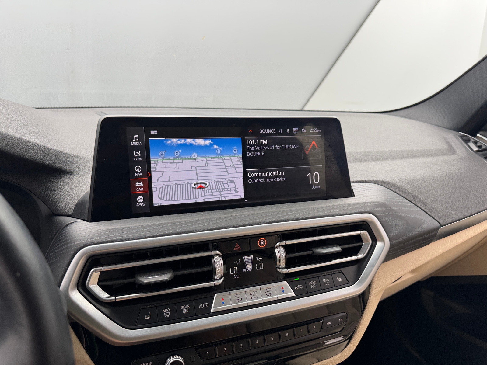 Thumbnail: 2022 BMW X3 - 3