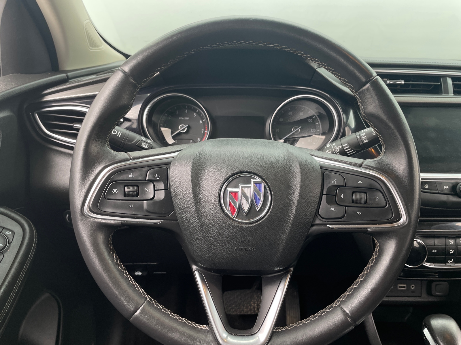 Thumbnail: 2020 Buick Encore GX - 4