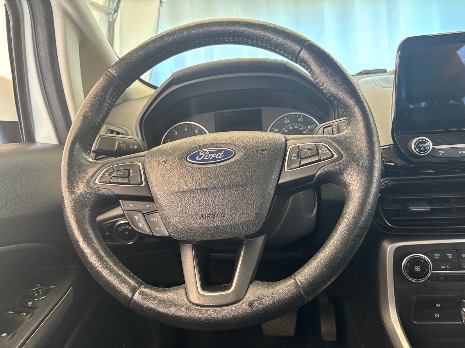 Thumbnail: 2021 Ford EcoSport - 4