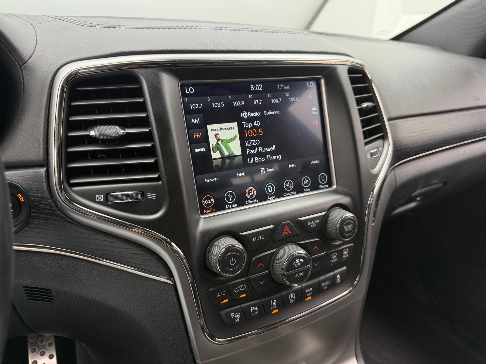 Thumbnail: 2018 Jeep Grand Cherokee - 3