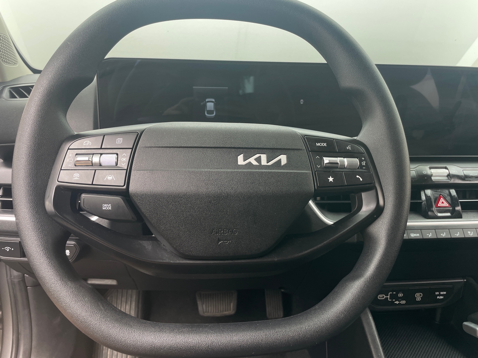 Thumbnail: 2025 Kia K4 - 5