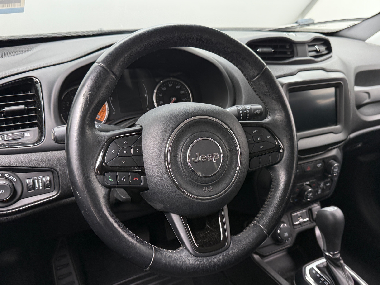 Thumbnail: 2020 Jeep Renegade - 5
