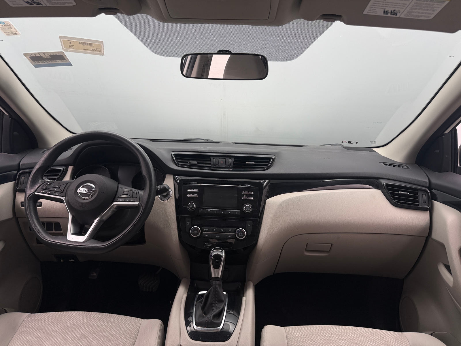 Thumbnail: 2018 Nissan Rogue Sport - 3