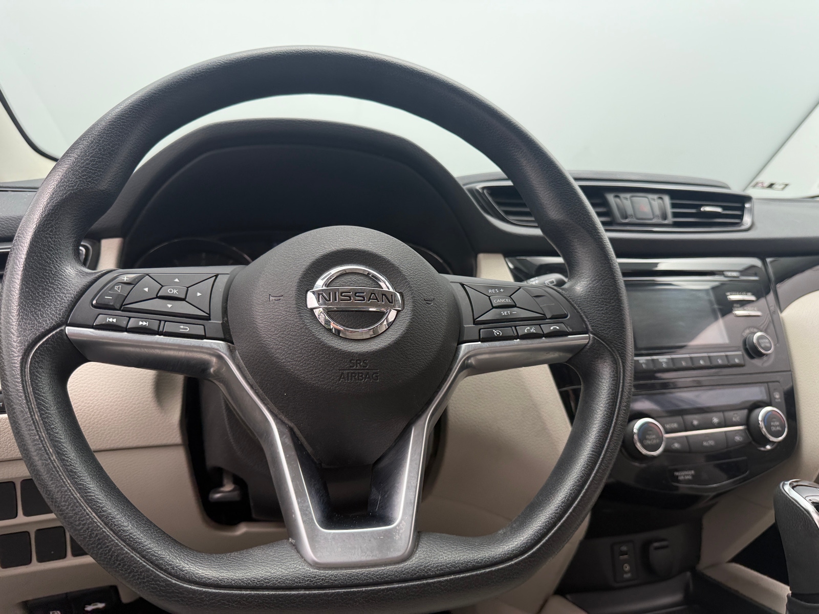 Thumbnail: 2018 Nissan Rogue Sport - 5