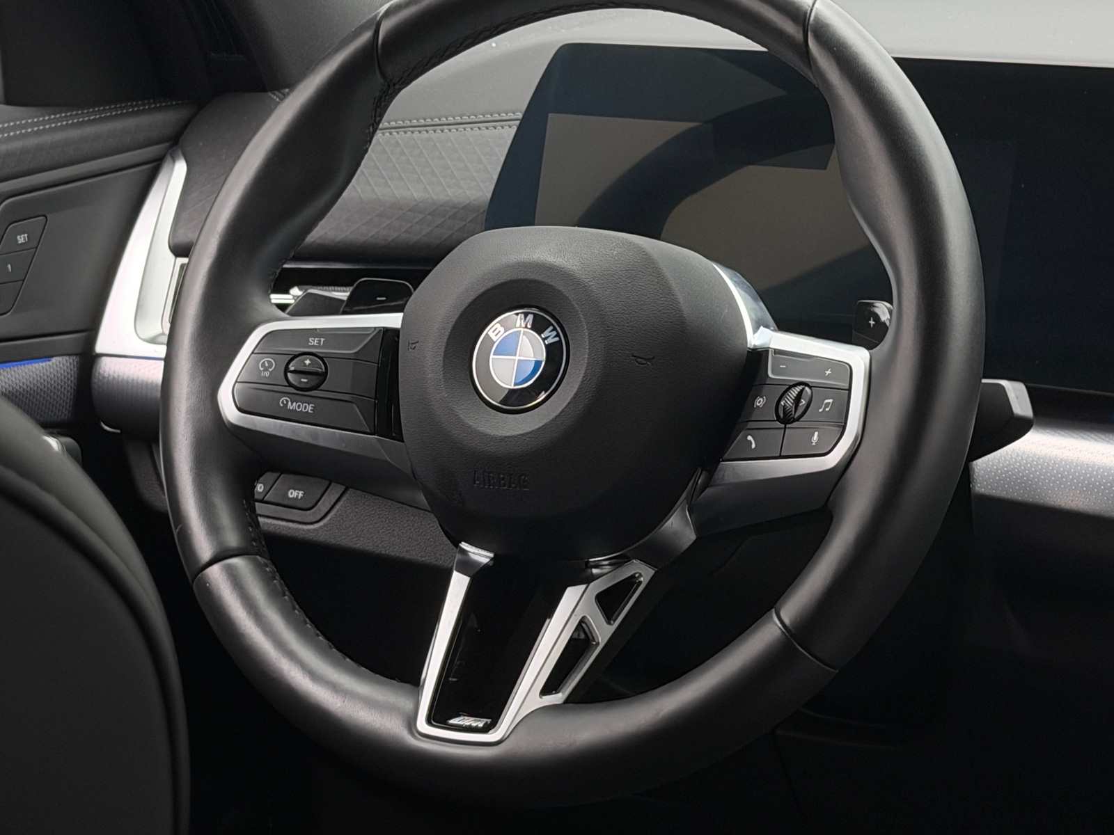 Thumbnail: 2025 BMW X2 - 4