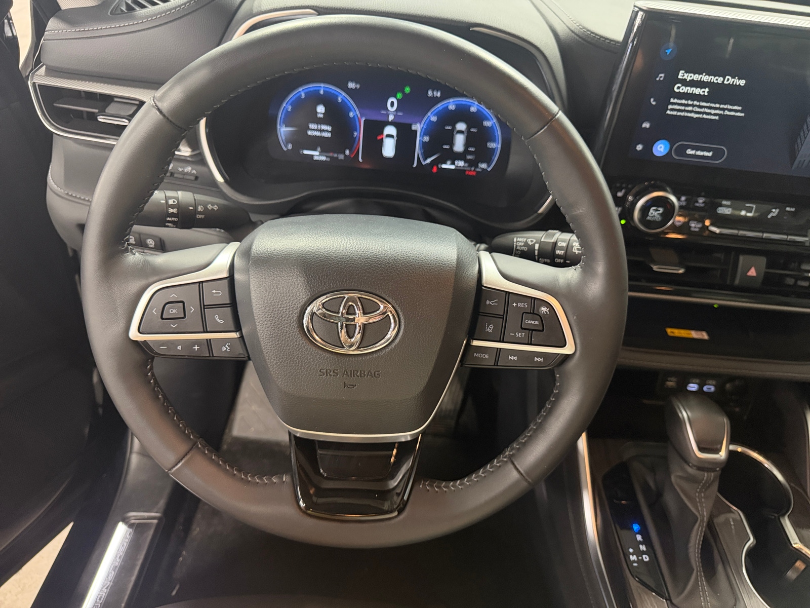 Thumbnail: 2024 Toyota Highlander - 5