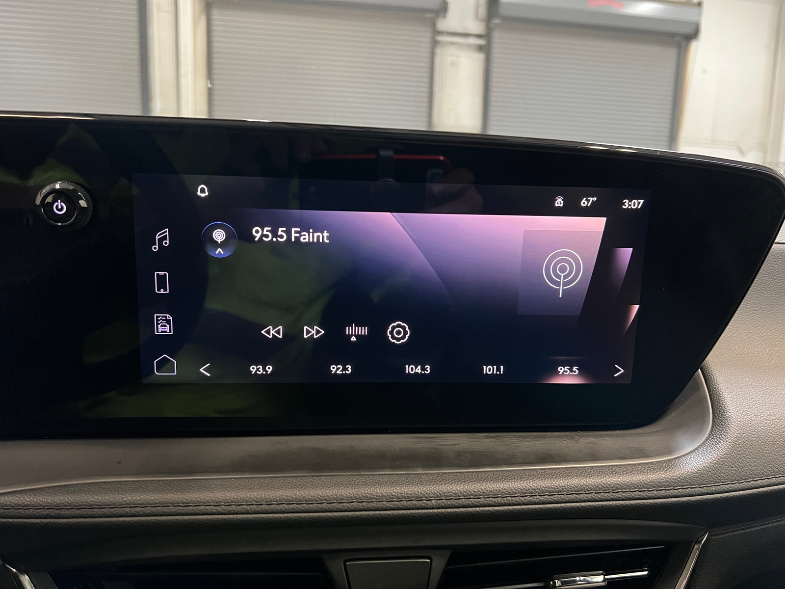 Thumbnail: 2025 Buick Encore GX - 4