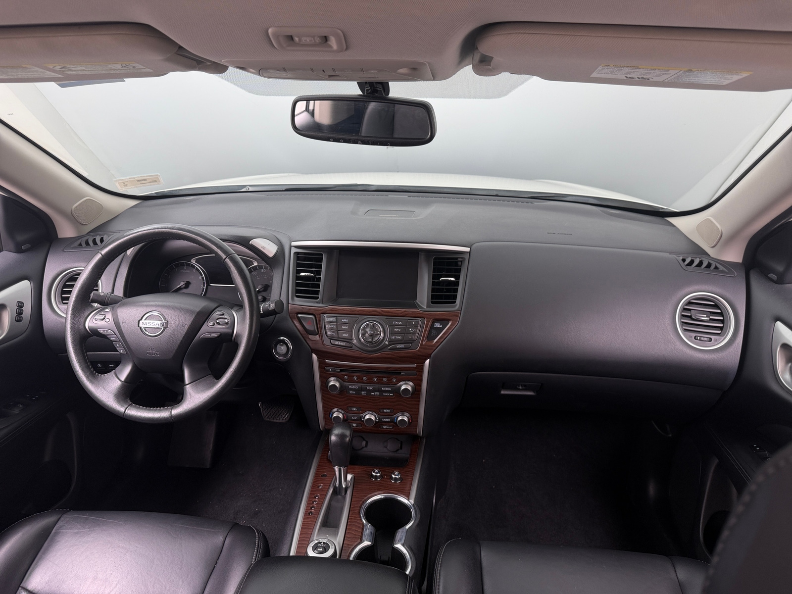 Thumbnail: 2017 Nissan Pathfinder - 2