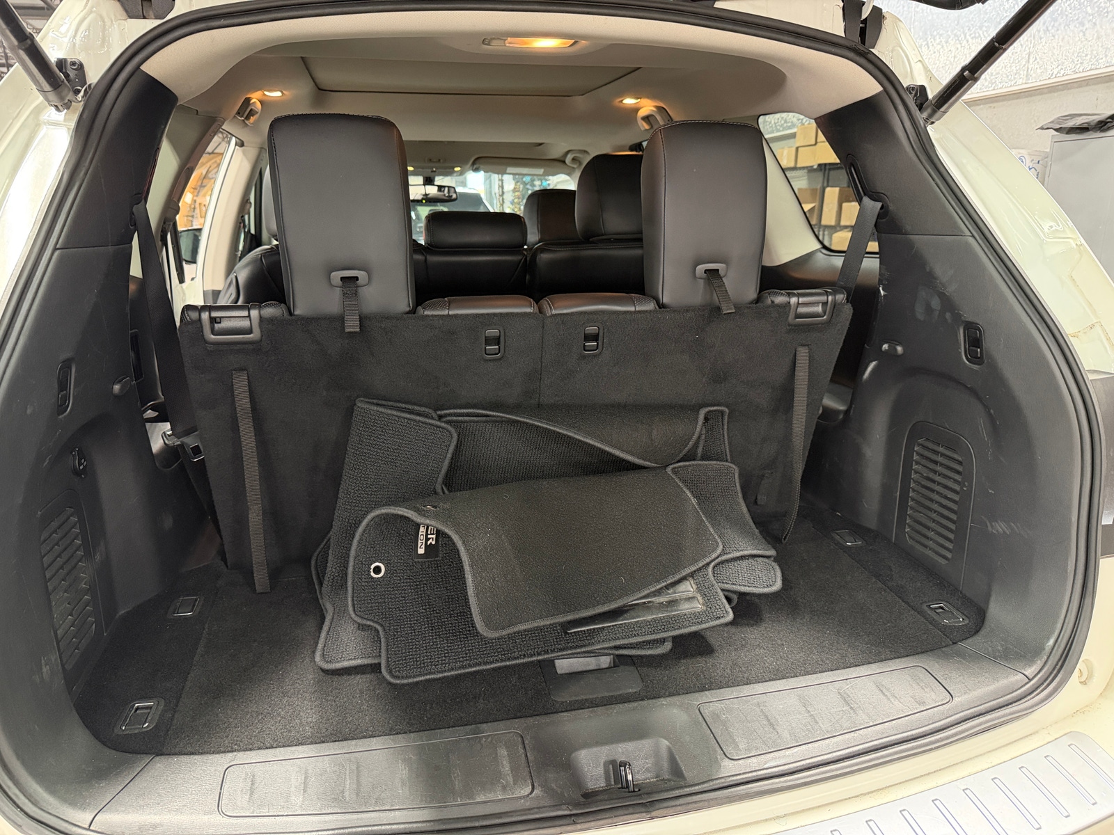 Thumbnail: 2017 Nissan Pathfinder - 6
