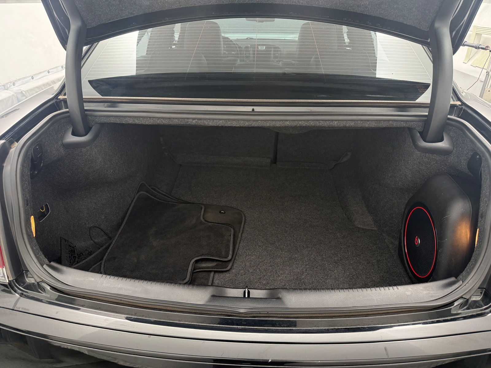 Thumbnail: 2016 Chrysler 300 - 6
