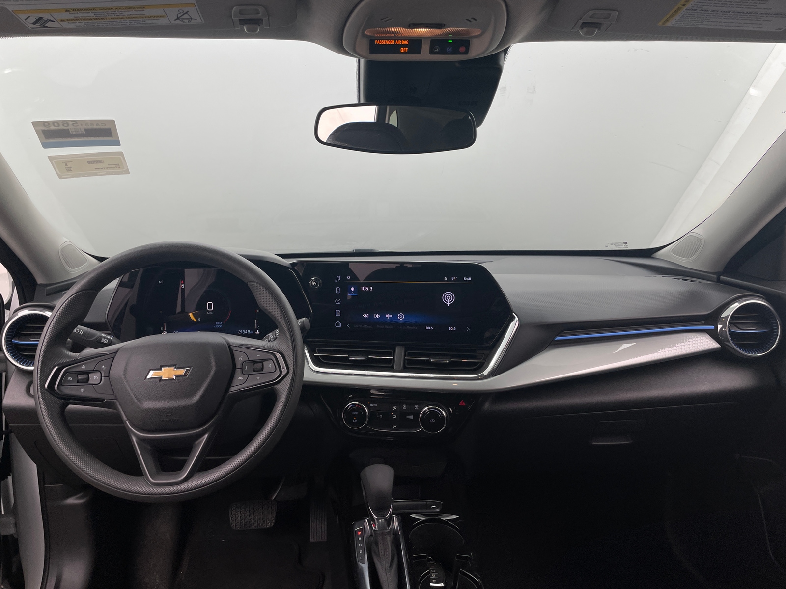 Thumbnail: 2025 Chevrolet Trax - 3