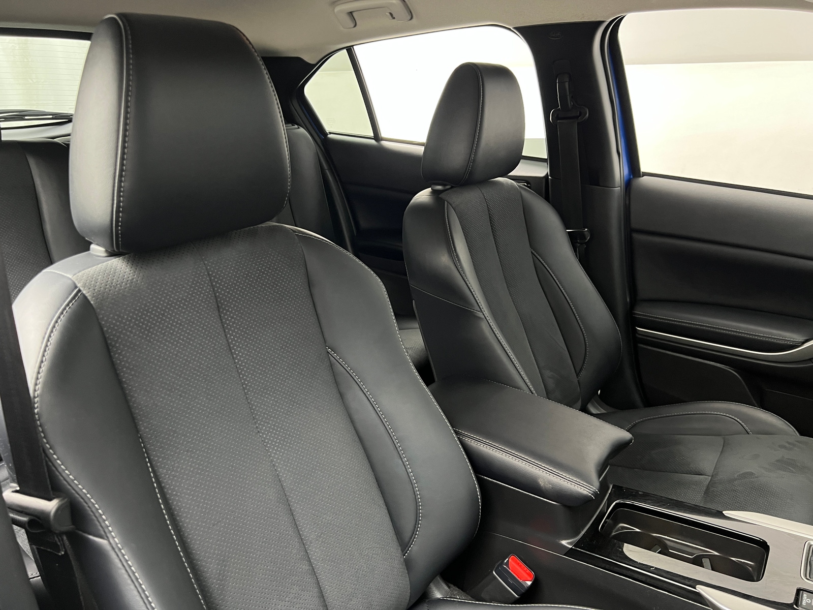 Thumbnail: 2026 Mitsubishi Eclipse Cross - 2