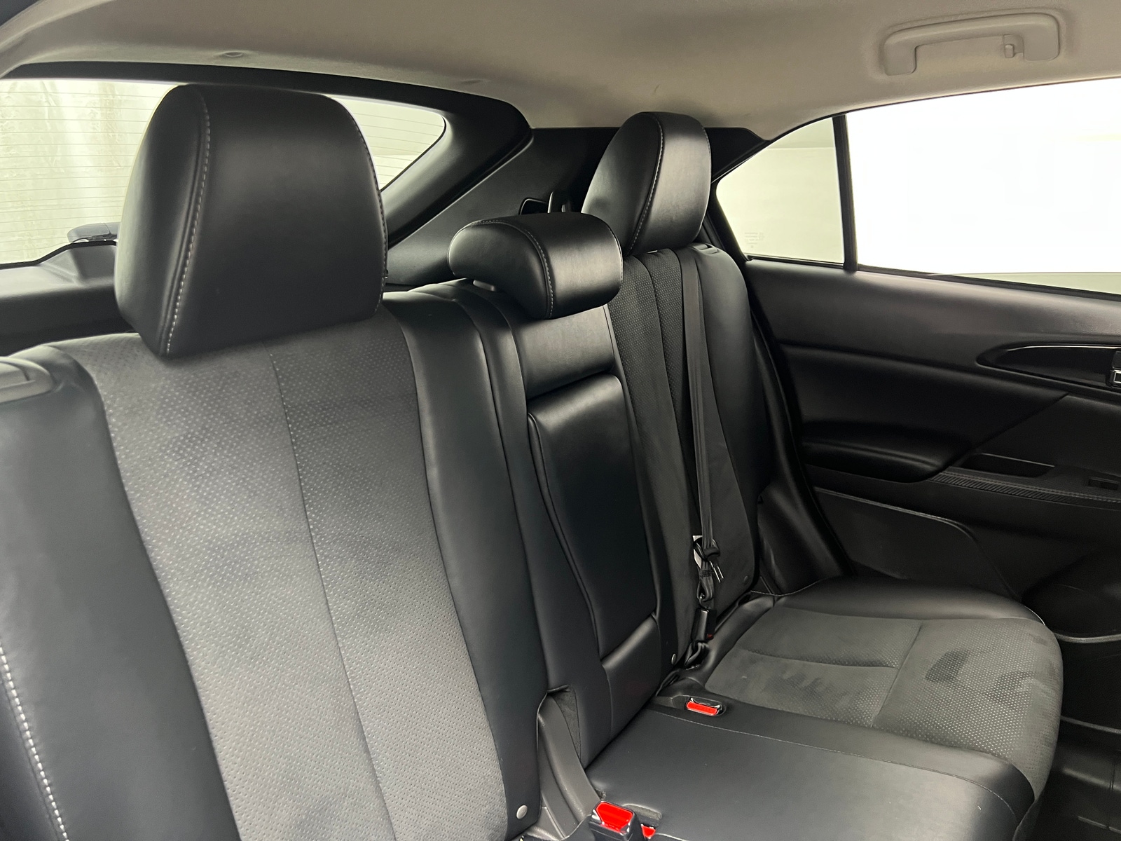 Thumbnail: 2026 Mitsubishi Eclipse Cross - 6