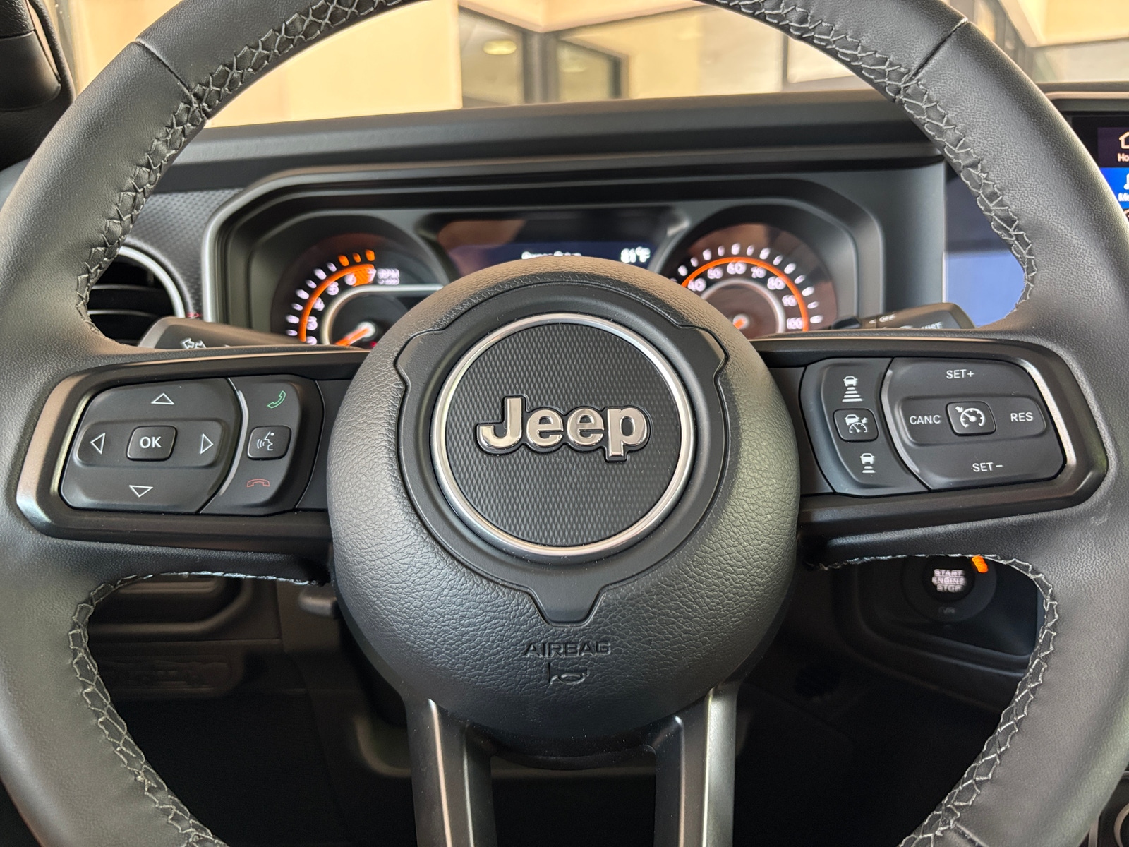 Thumbnail: 2025 Jeep Wrangler - 5