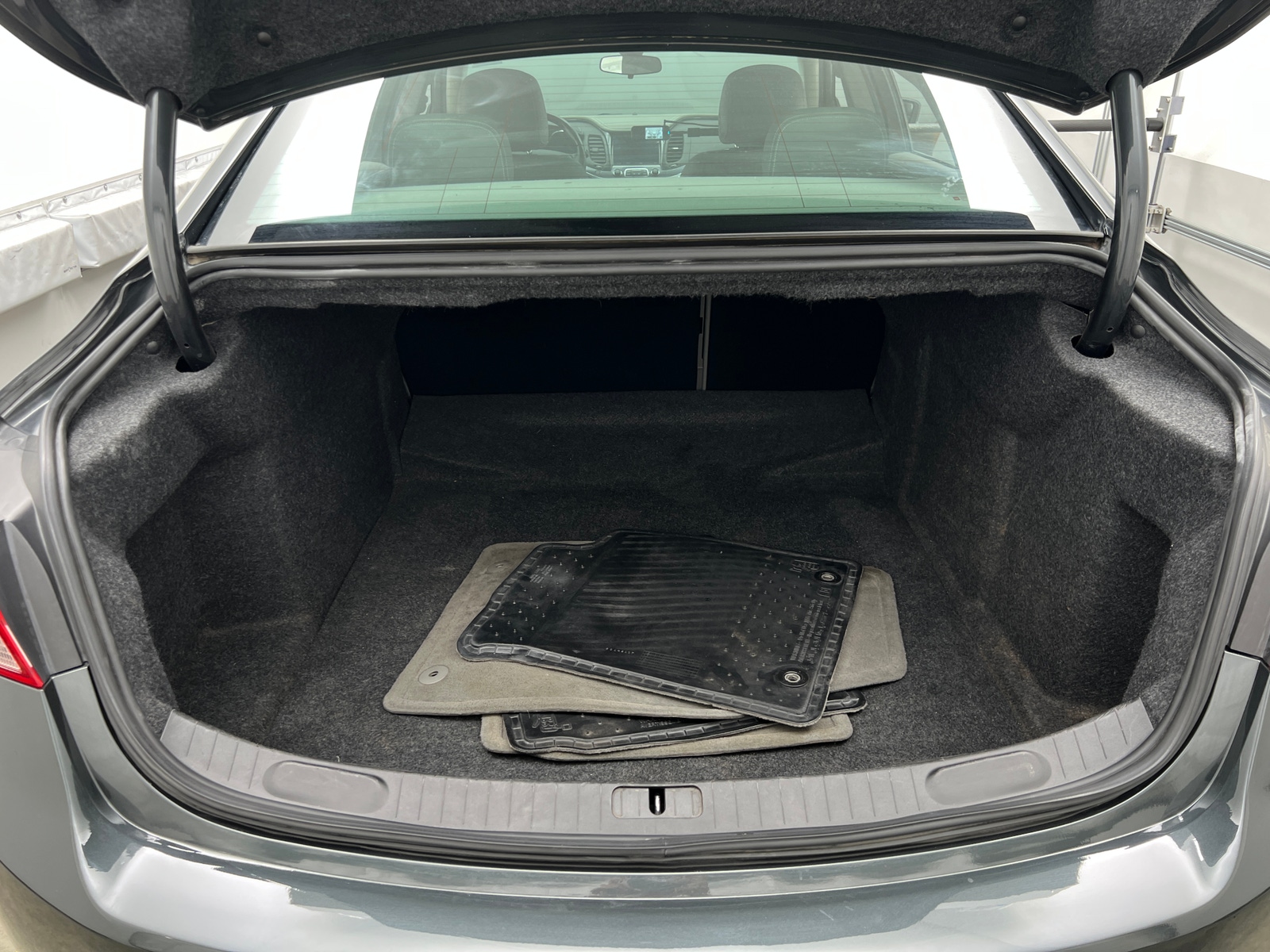 Thumbnail: 2015 Chevrolet Impala - 6