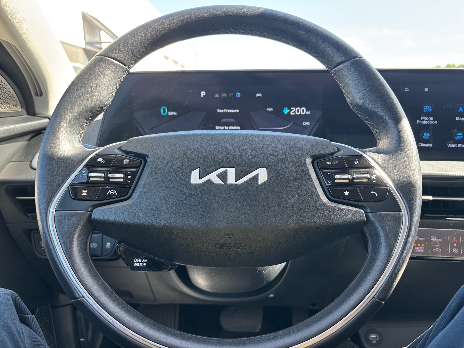 Thumbnail: 2024 Kia EV6 - 4