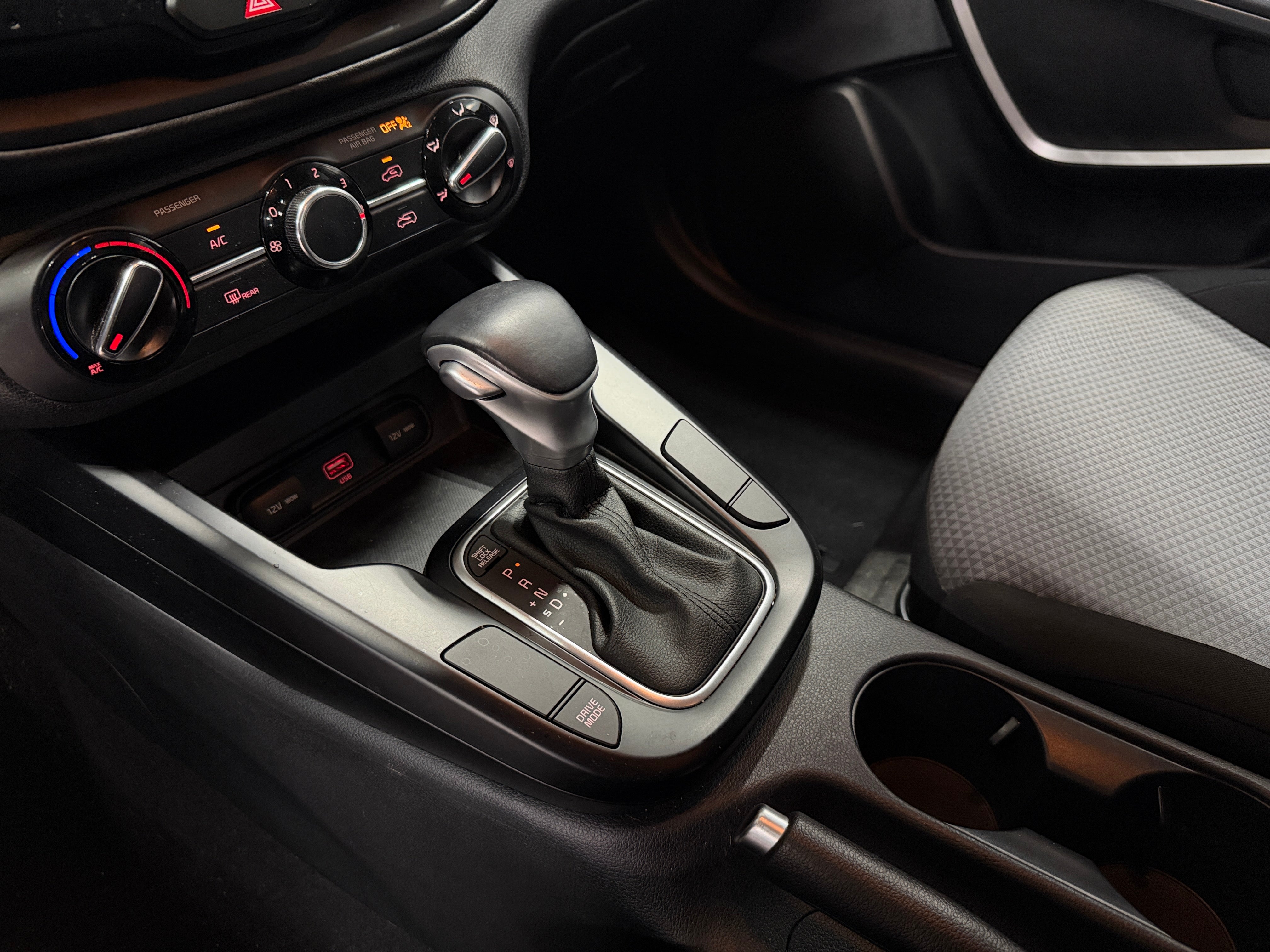 2021 Kia Soul X-Line - Photo 8