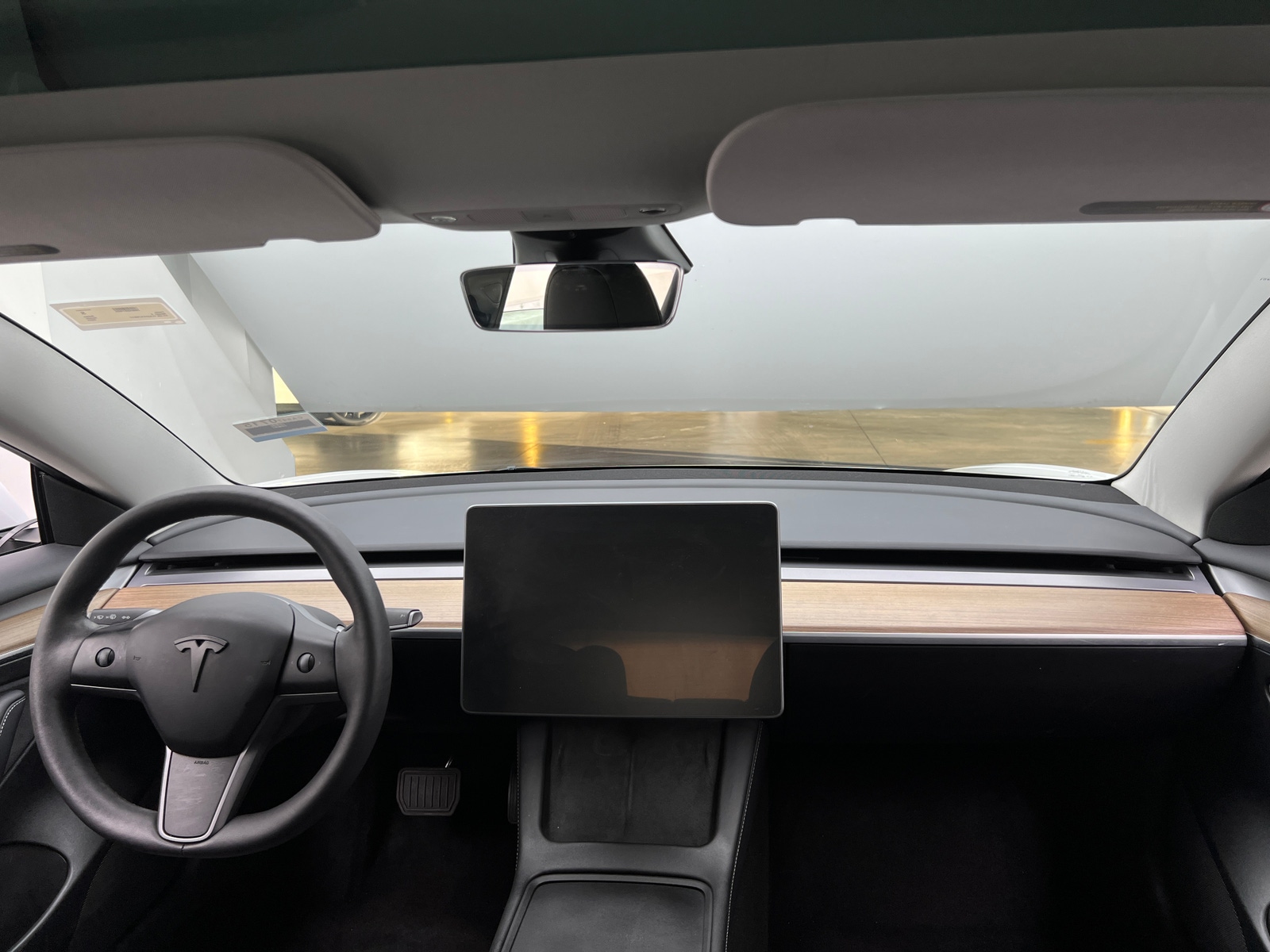 Thumbnail: 2023 Tesla Model 3 - 2