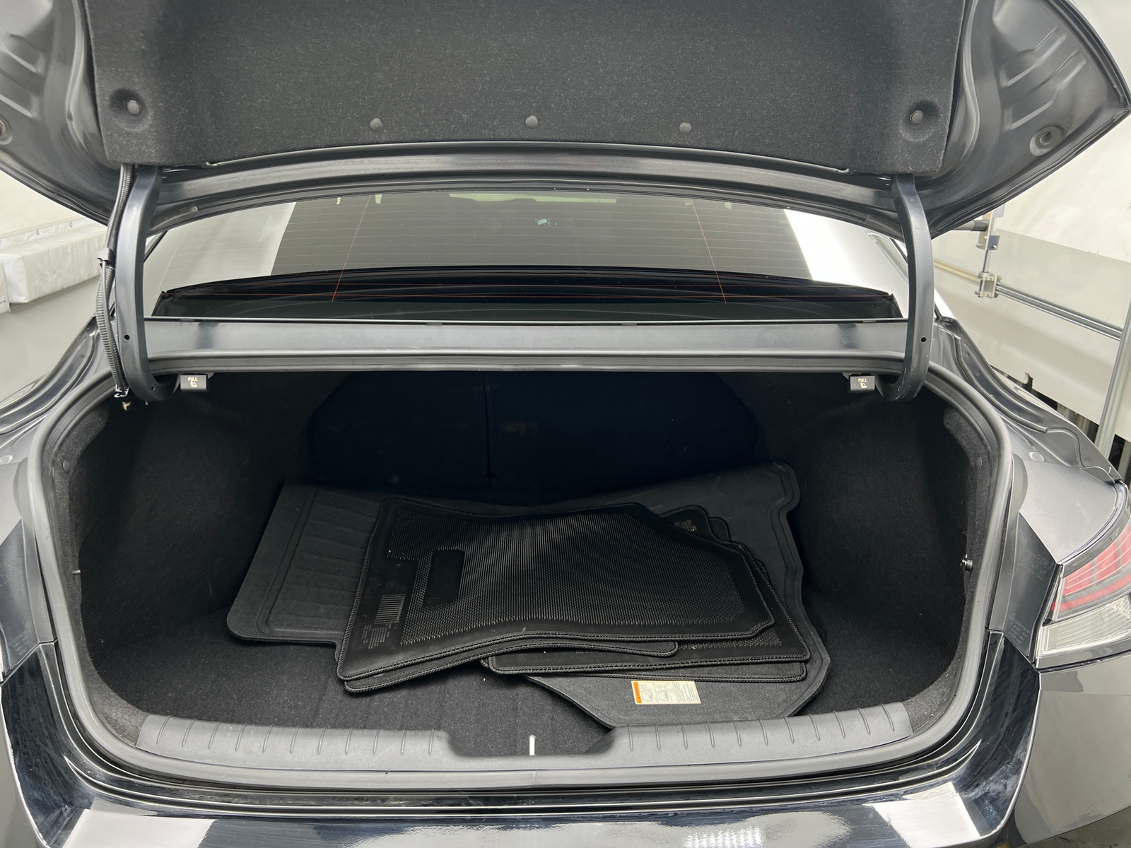 Thumbnail: 2021 Hyundai Elantra - 7