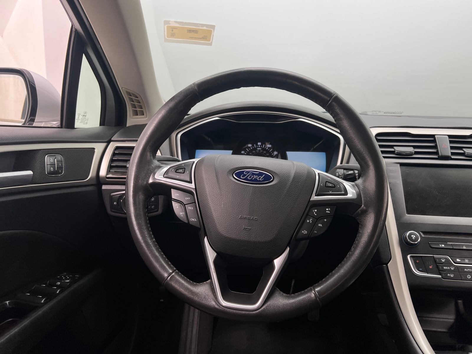 Thumbnail: 2016 Ford Fusion - 4