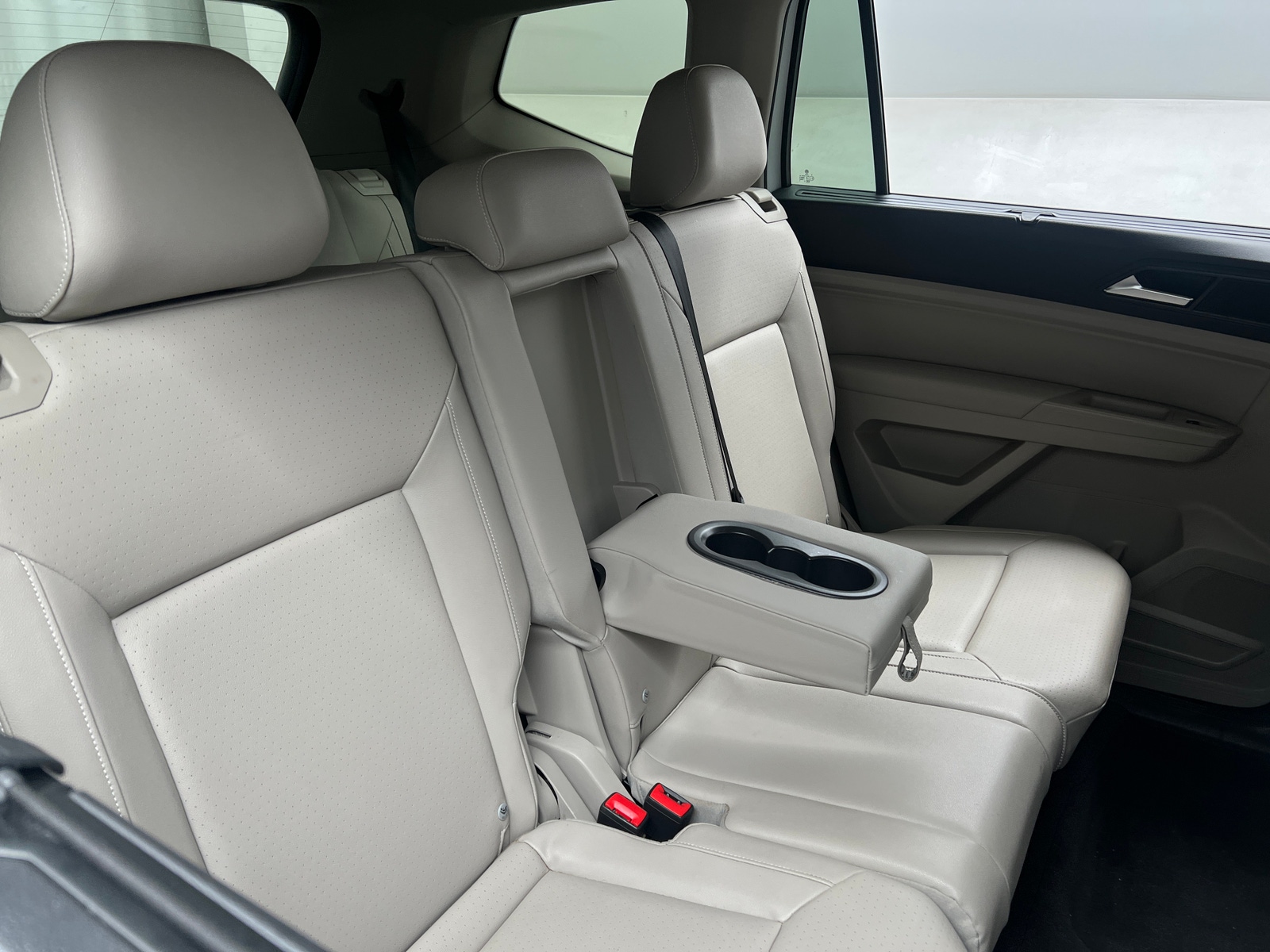 Thumbnail: 2021 Volkswagen Atlas - 5
