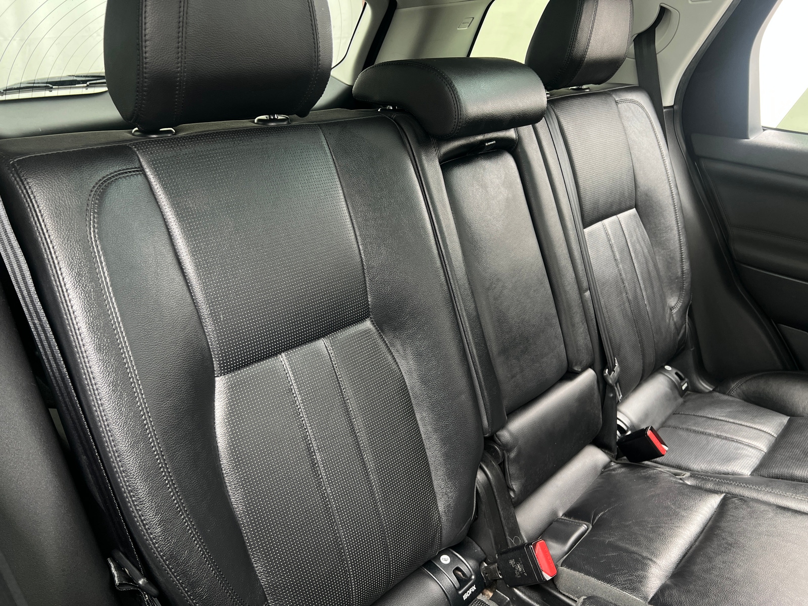 Thumbnail: 2017 Land Rover Discovery Sport - 5