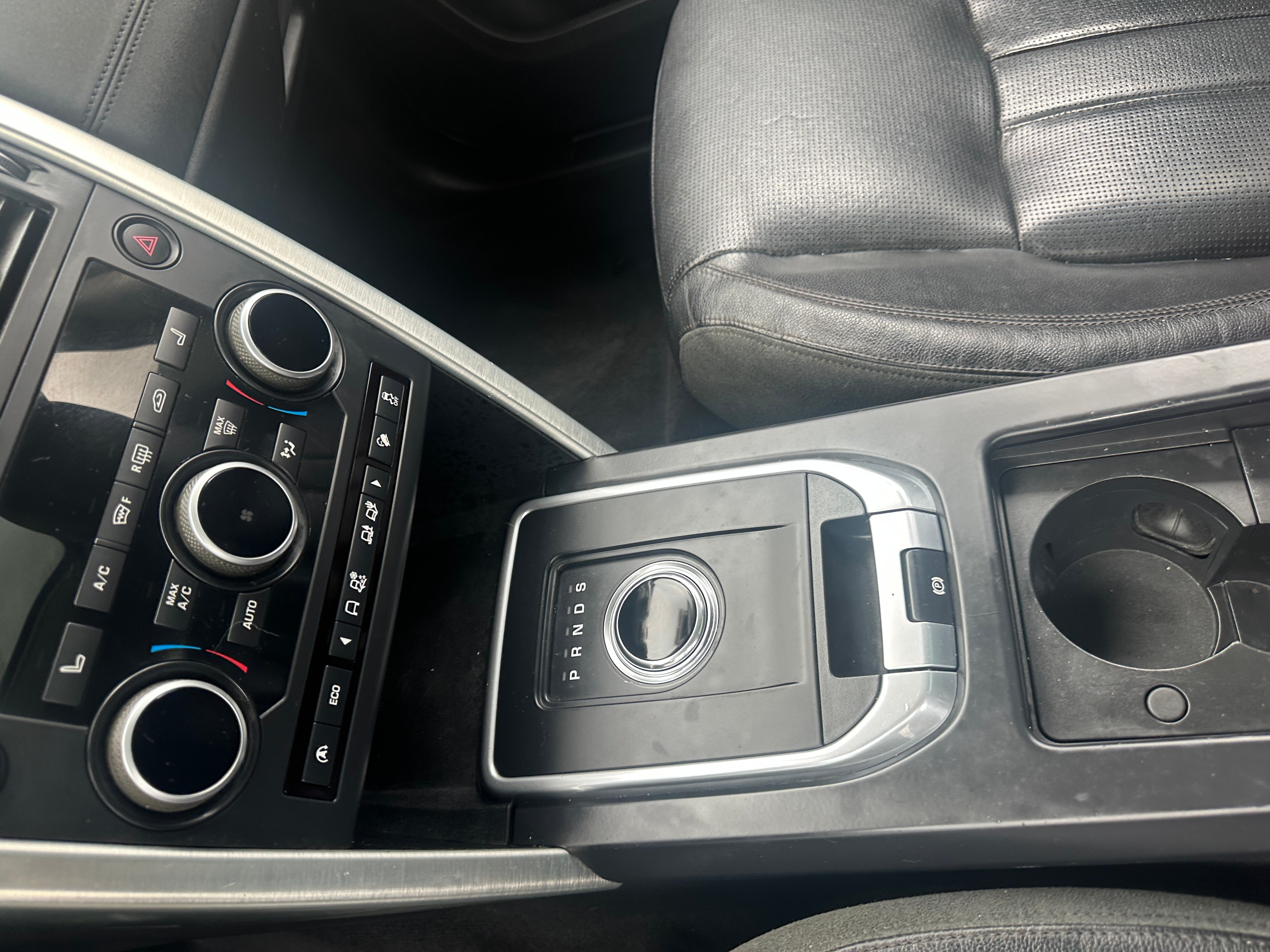 2017 Land Rover Discovery Sport HSE - Photo 5