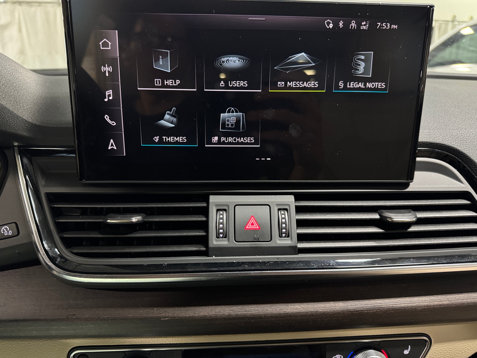 Thumbnail: 2023 Audi Q5 - 3