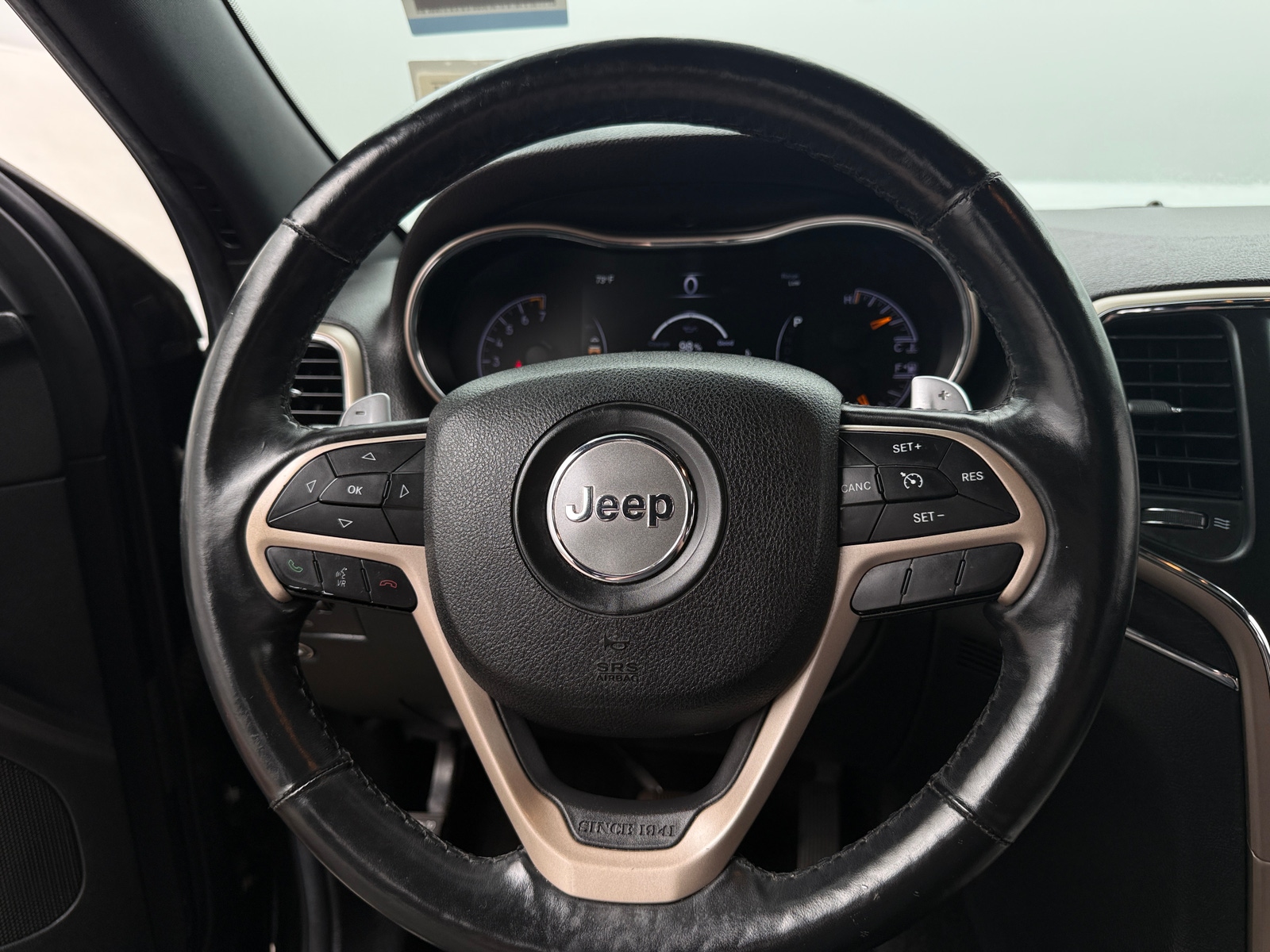 Thumbnail: 2014 Jeep Grand Cherokee - 4